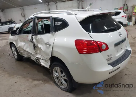 2015 Nissan Rogue Select S z USA, uszkodzony, nr VIN JN8AS5MV2FW761639